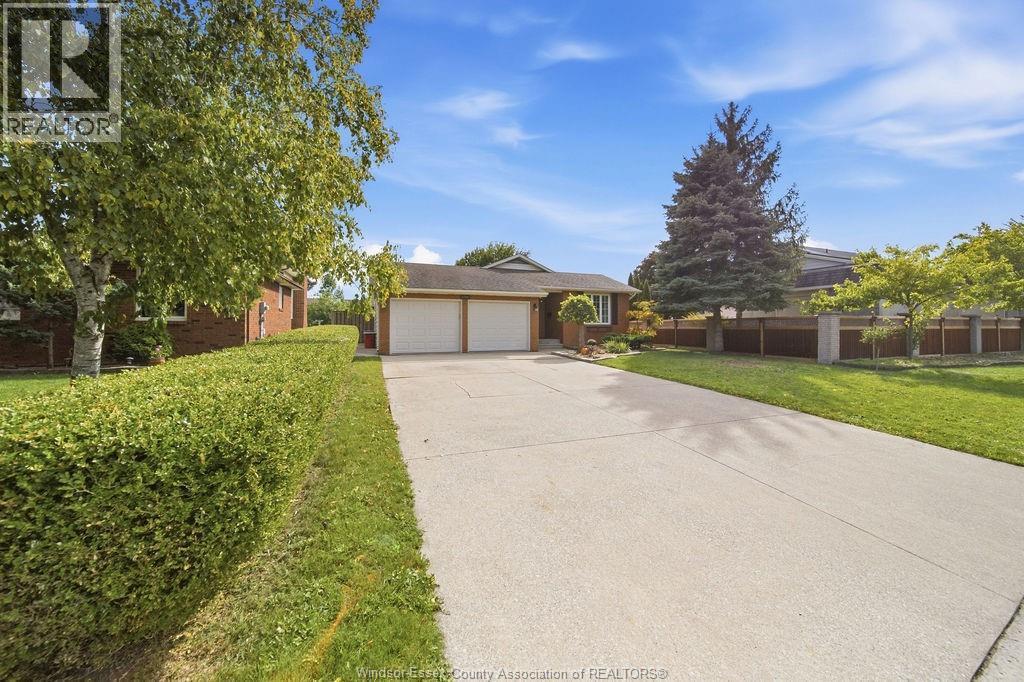 12091 Oliver, Tecumseh, ON