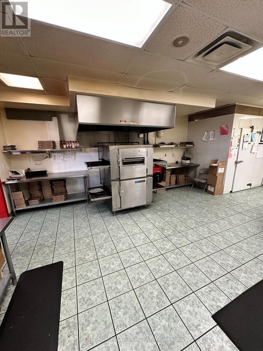 13229 Ilderton Road, Middlesex Centre, ON