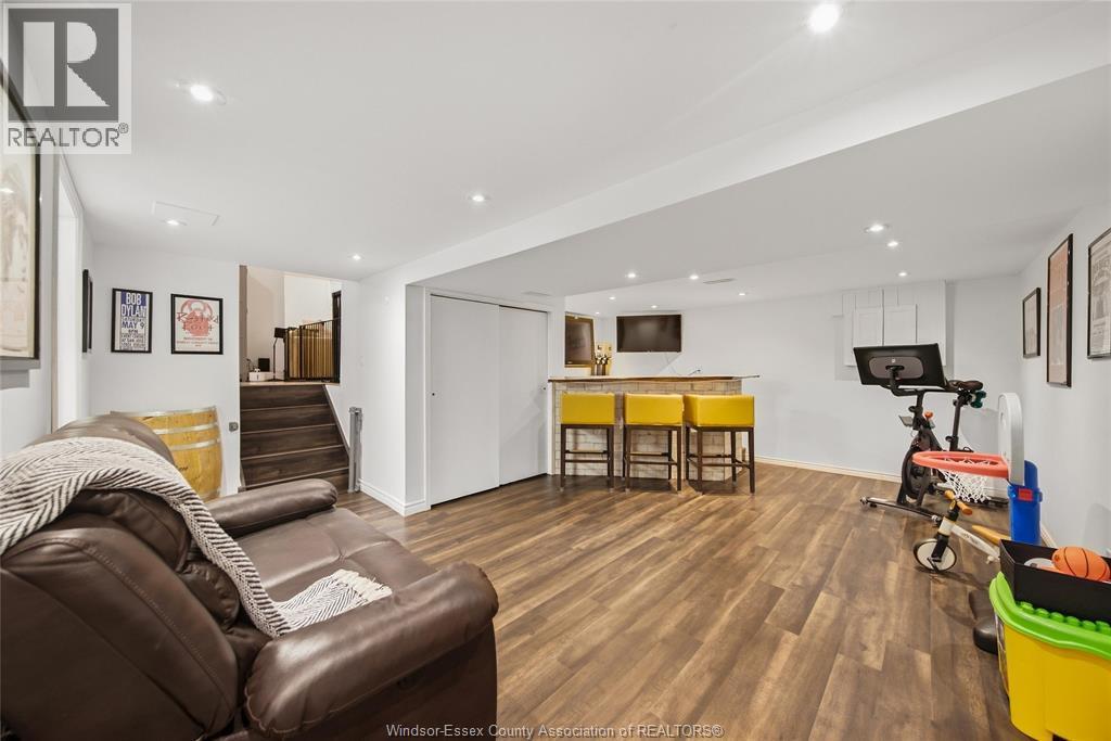 30 Pearl Street, Tilbury, ON