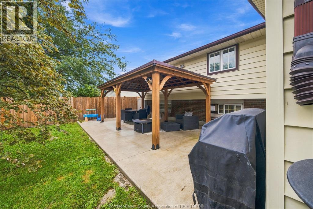 30 Pearl Street, Tilbury, ON