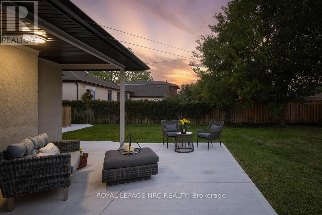 21 Silverdale Drive, St. Catharines, ON