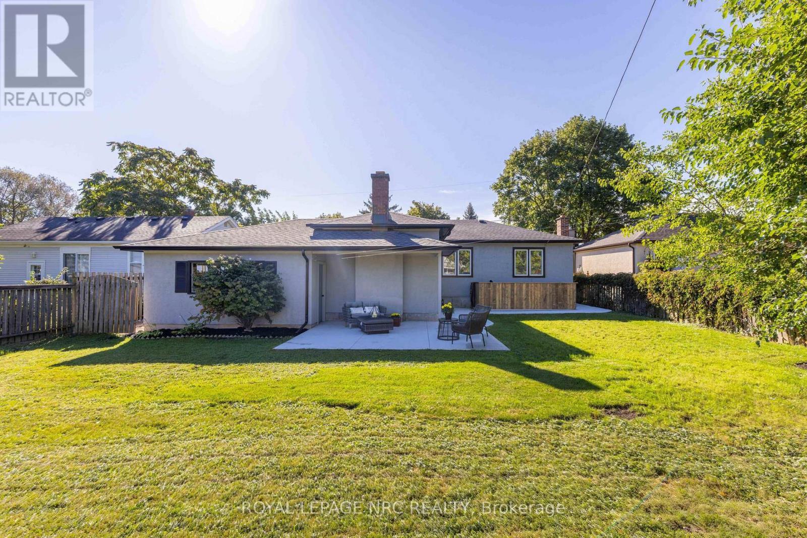 21 Silverdale Drive, St. Catharines, ON