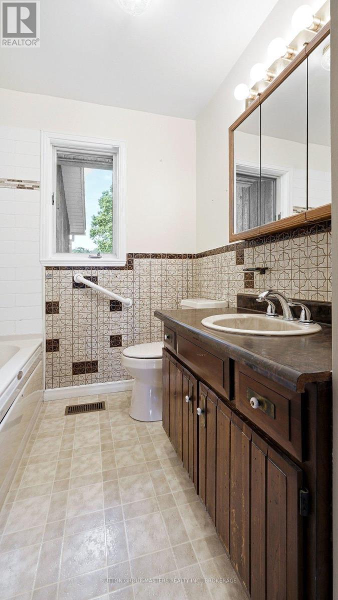 107 Granite Ridge Road, Lansdowne Village, ON