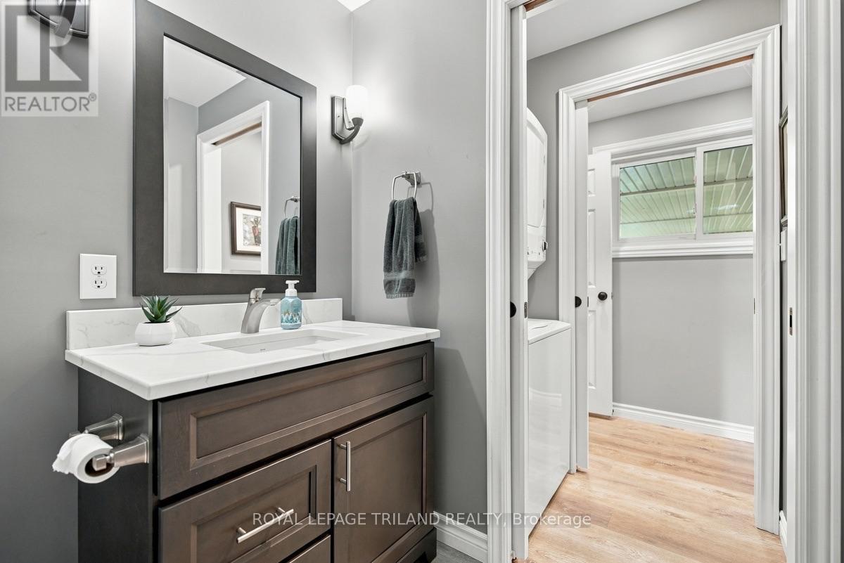 Main Floor: Laundry and 3-Piece Bathroom - 15198 St Ignatius Line, Chatham-Kent (Bothwell), ON