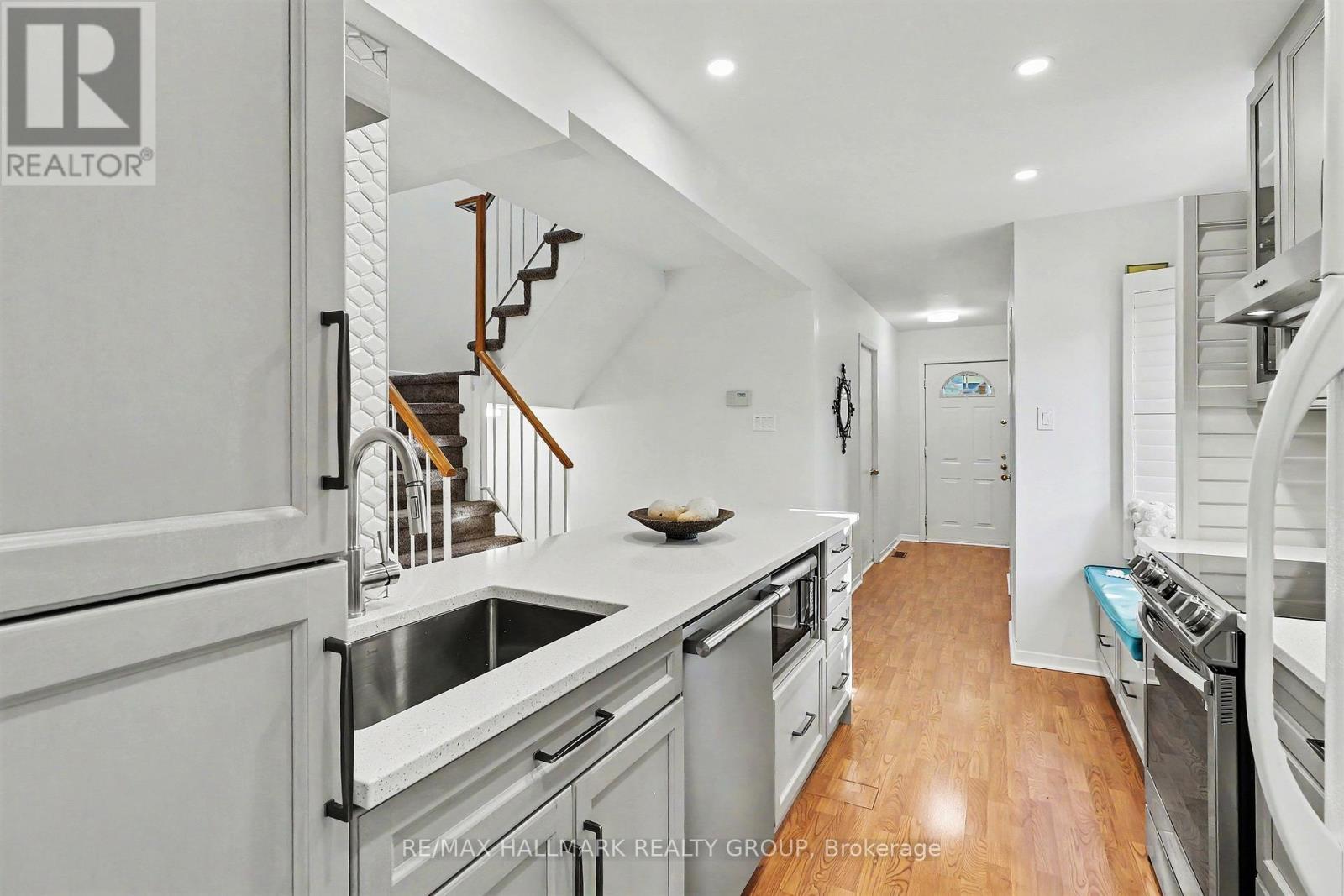 135 Evelyn Avenue, Ottawa, ON