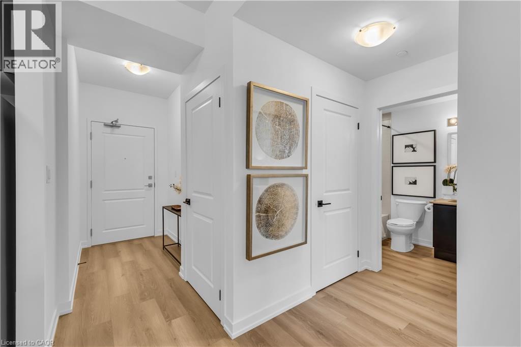 10 Mallard Trail Unit# 237, Waterdown, ON