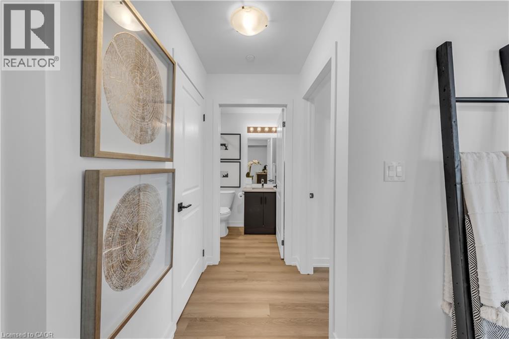 10 Mallard Trail Unit# 237, Waterdown, ON