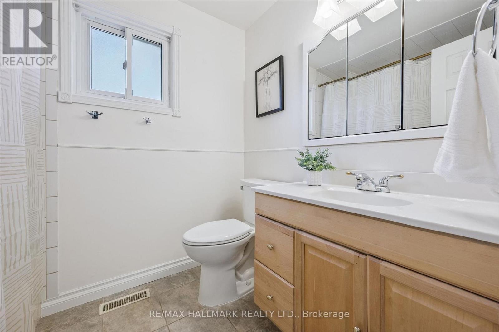 2209 Buttonbush Crescent, Mississauga, ON