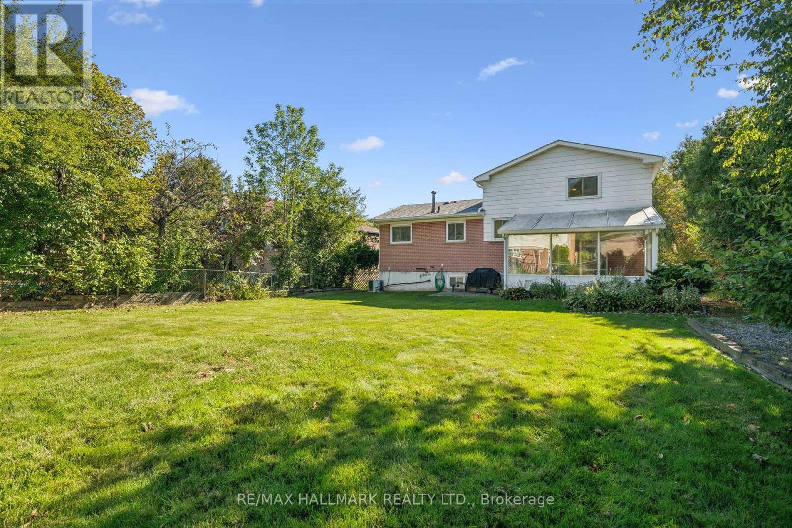 2209 Buttonbush Crescent, Mississauga, ON