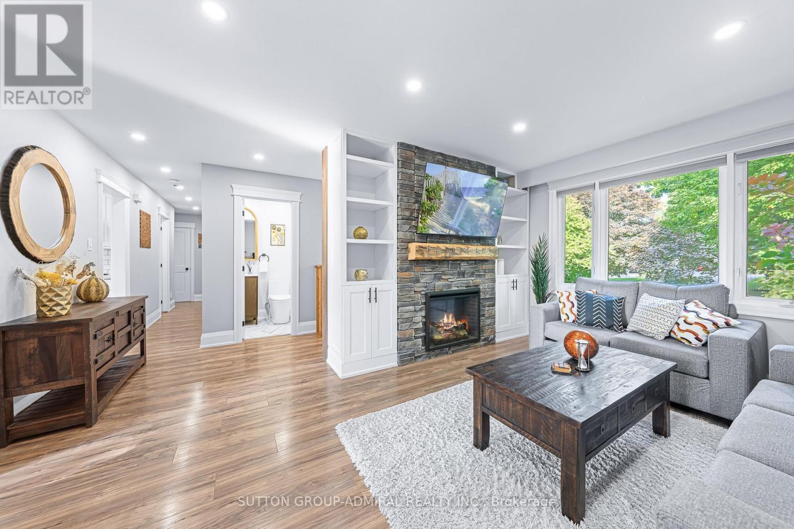 170 Patterson Road, Barrie, ON