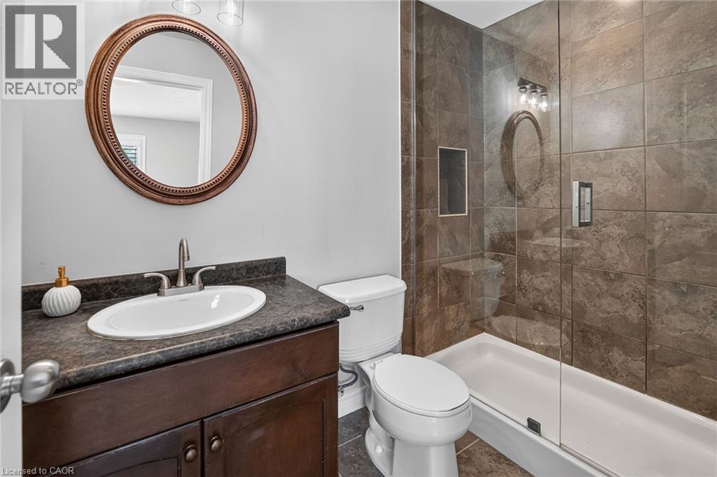69 Sumner Crescent, Grimsby, ON