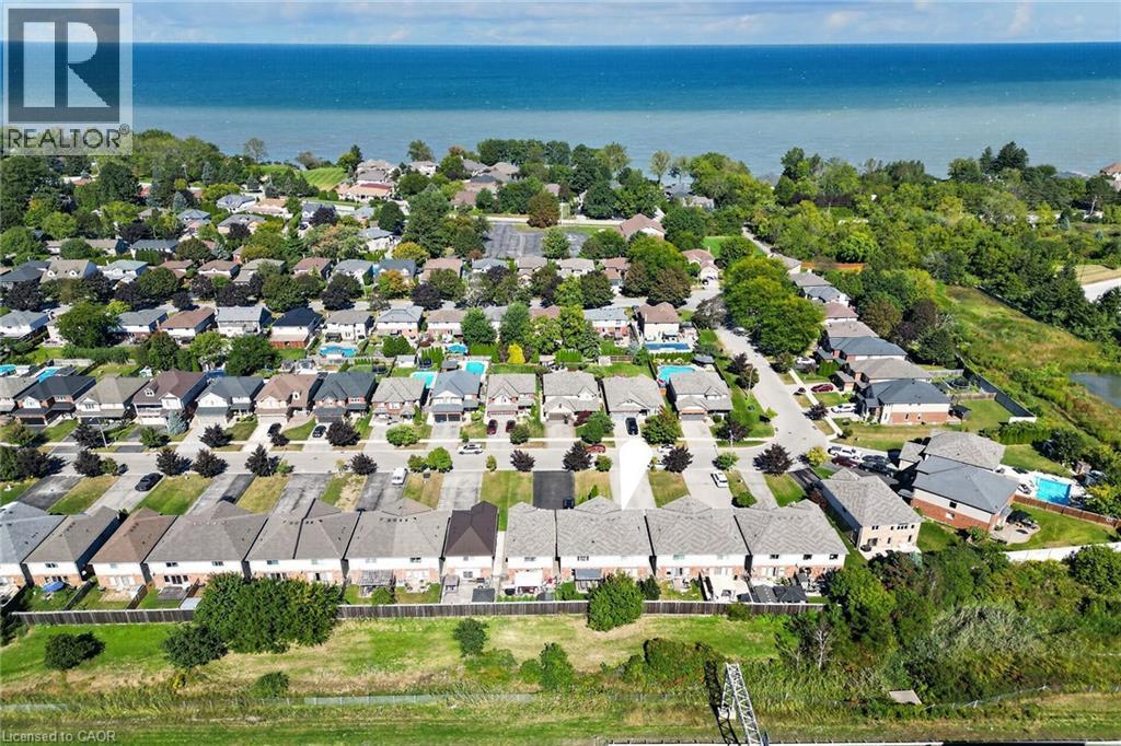 69 Sumner Crescent, Grimsby, ON