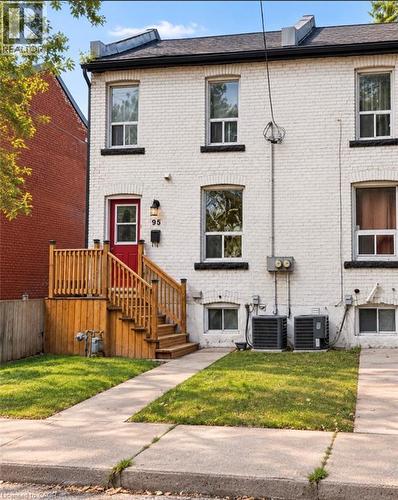 95 CHEEVER Street  Hamilton, ON L8L 5R8