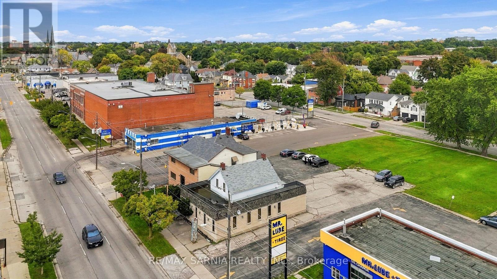 148 Vidal Street N, Sarnia, ON
