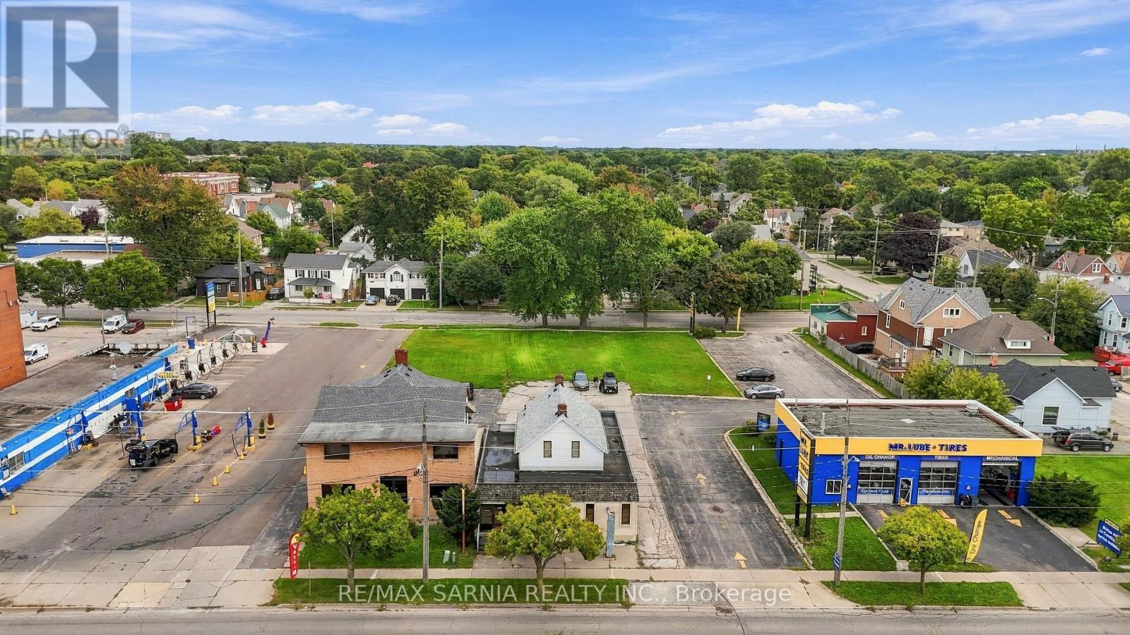 148 Vidal Street N, Sarnia, ON