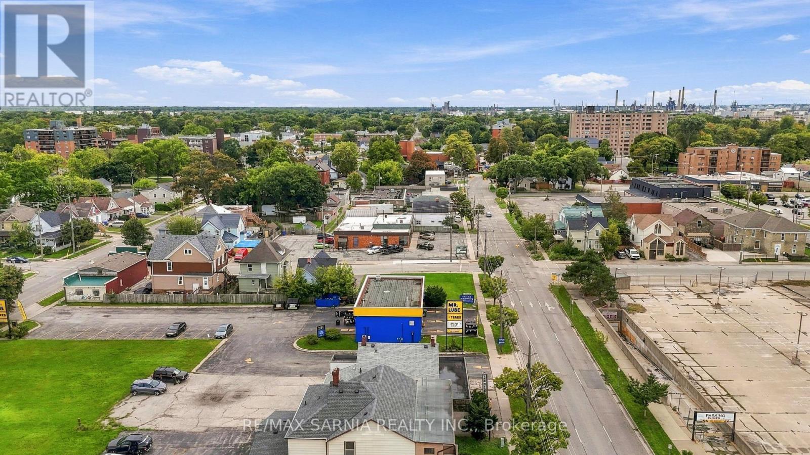 148 Vidal Street N, Sarnia, ON