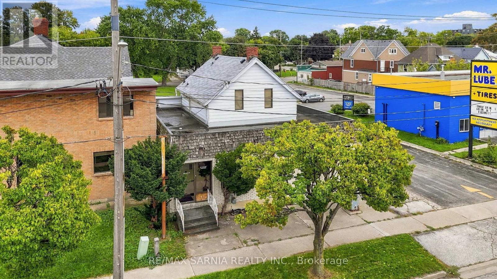 148 Vidal Street N, Sarnia, ON