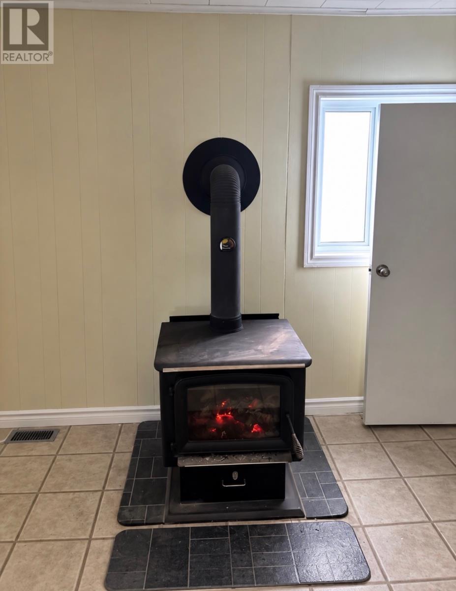 1 Hillside Avenue, Port Saunders, NL