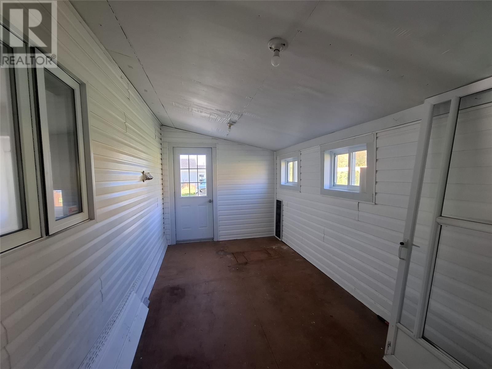 1 Hillside Avenue, Port Saunders, NL