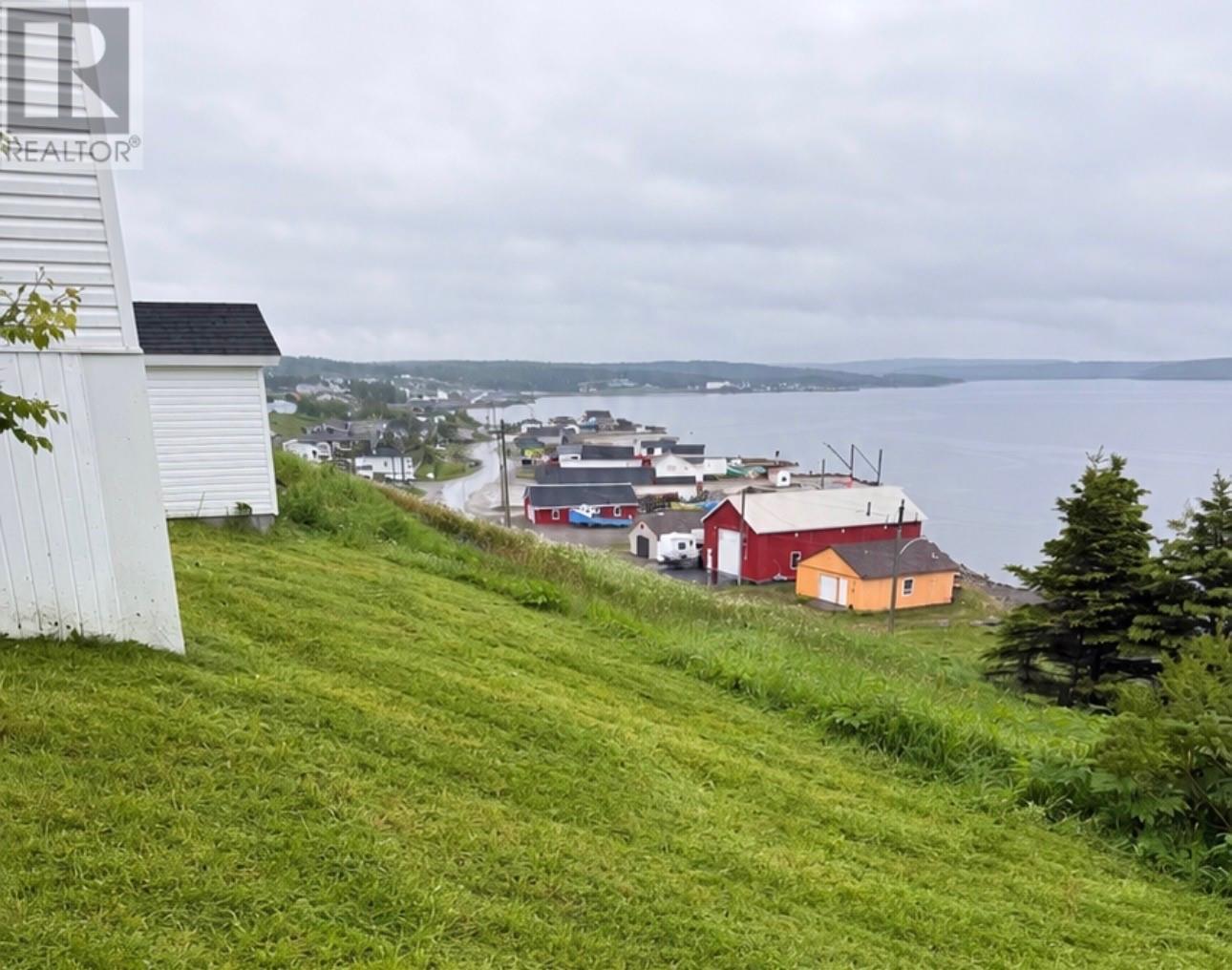1 Hillside Avenue, Port Saunders, NL