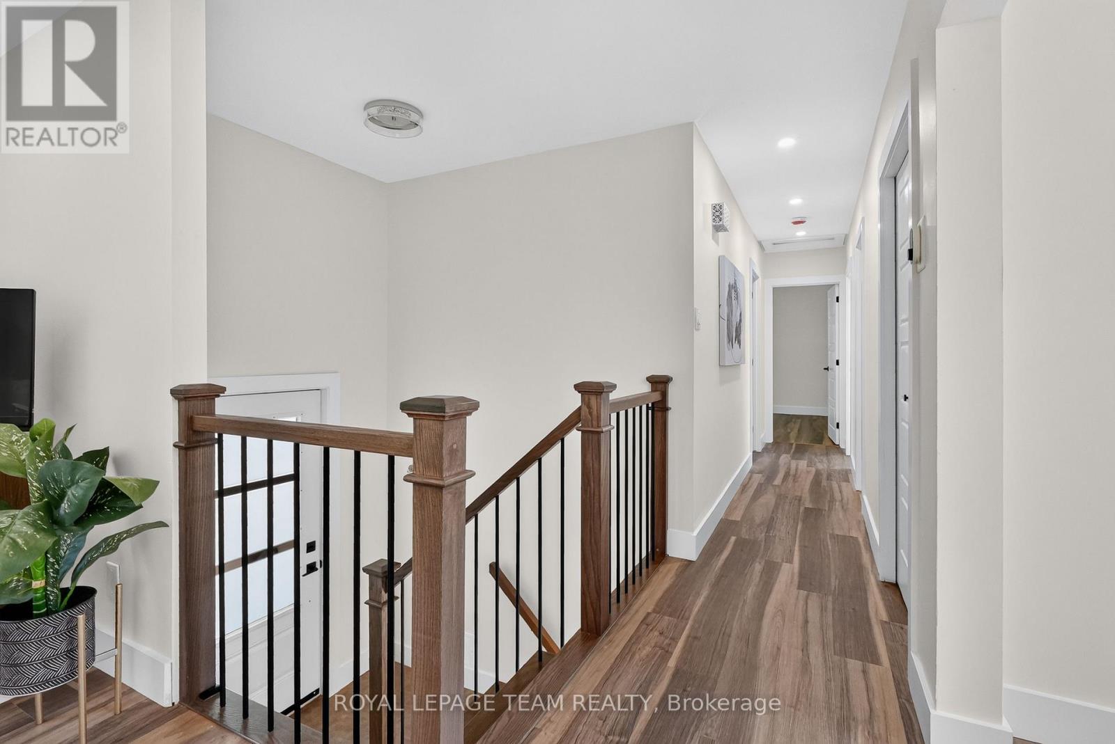 6614 Parkway Road, Ottawa, ON