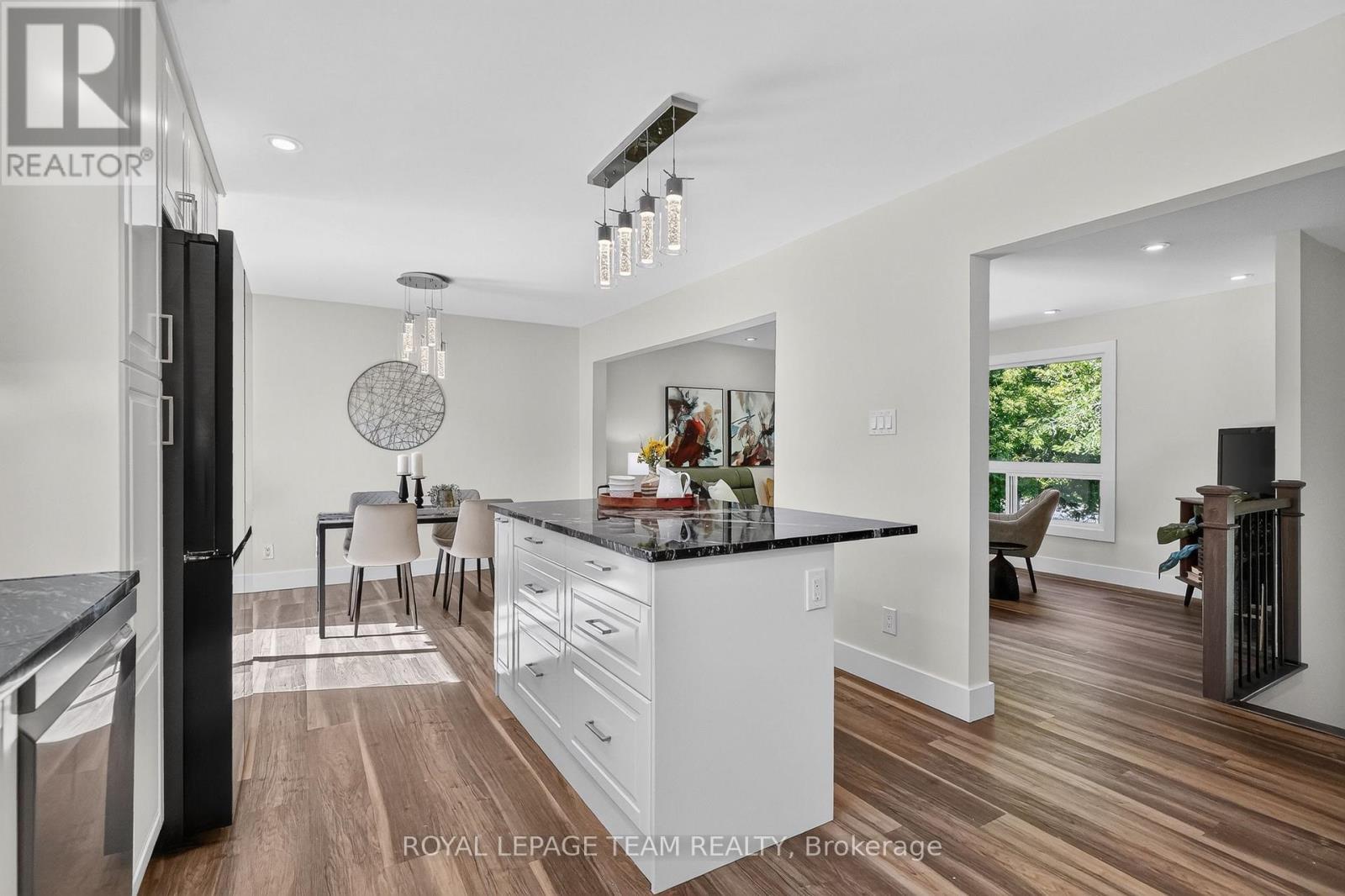 6614 Parkway Road, Ottawa, ON