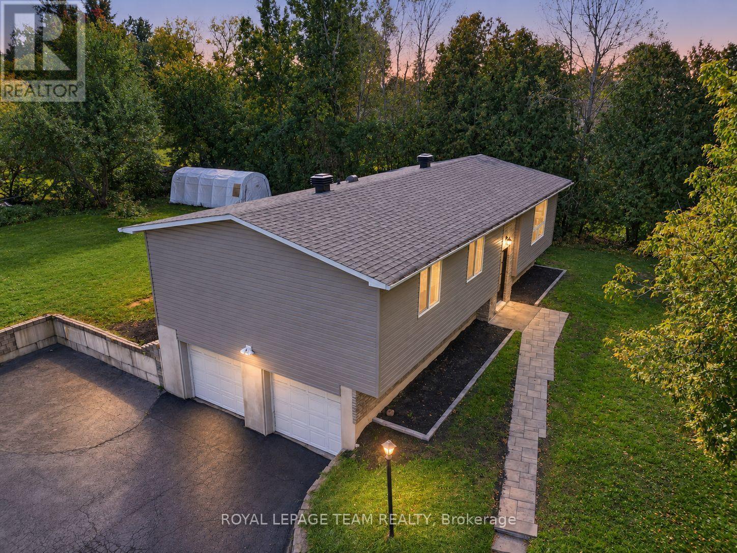 6614 Parkway Road, Ottawa, ON