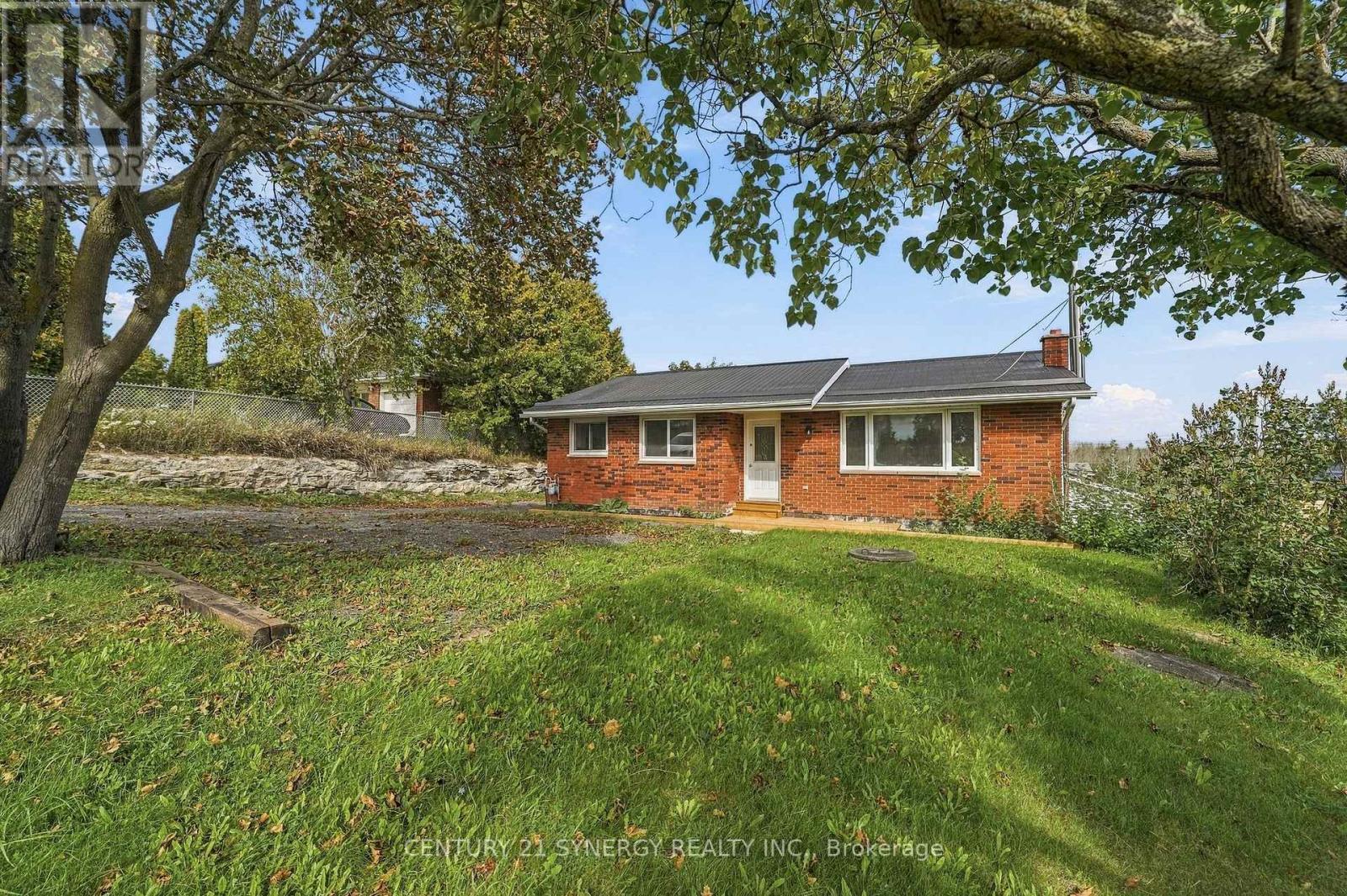 696 Whites Road, Quinte West (Sidney Ward), ON