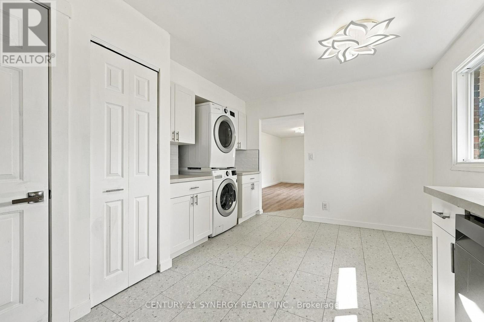 696 Whites Road, Quinte West (Sidney Ward), ON