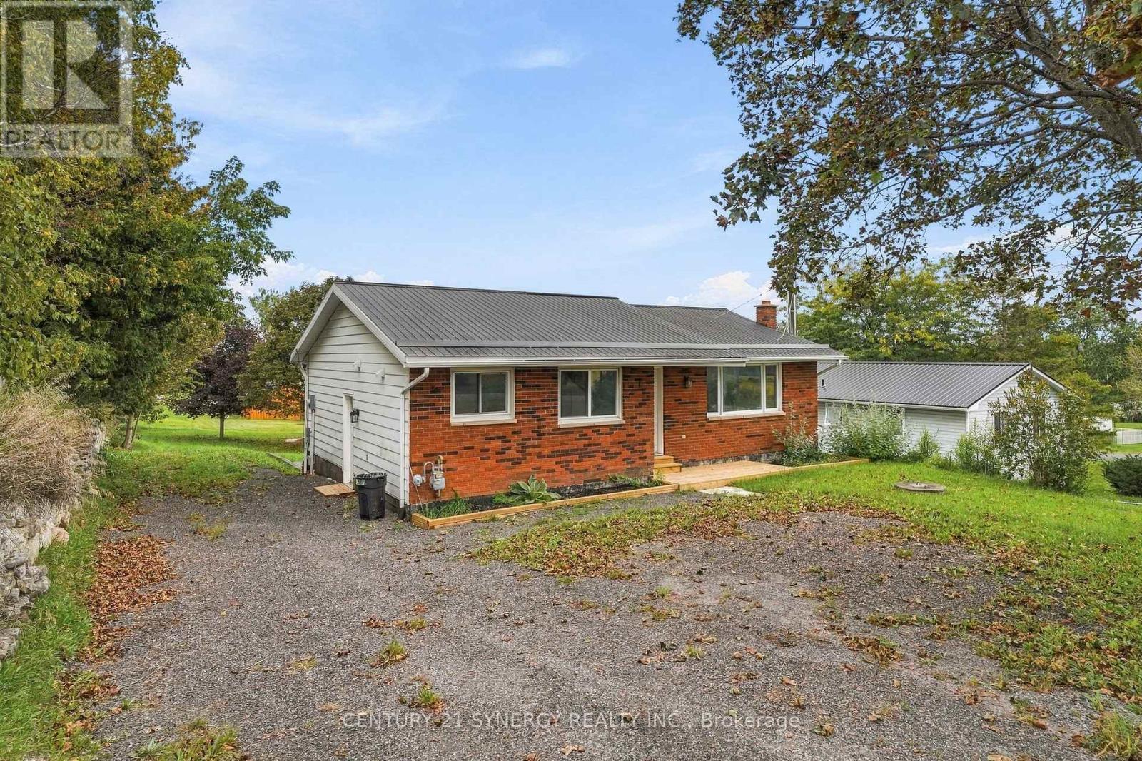696 Whites Road, Quinte West (Sidney Ward), ON