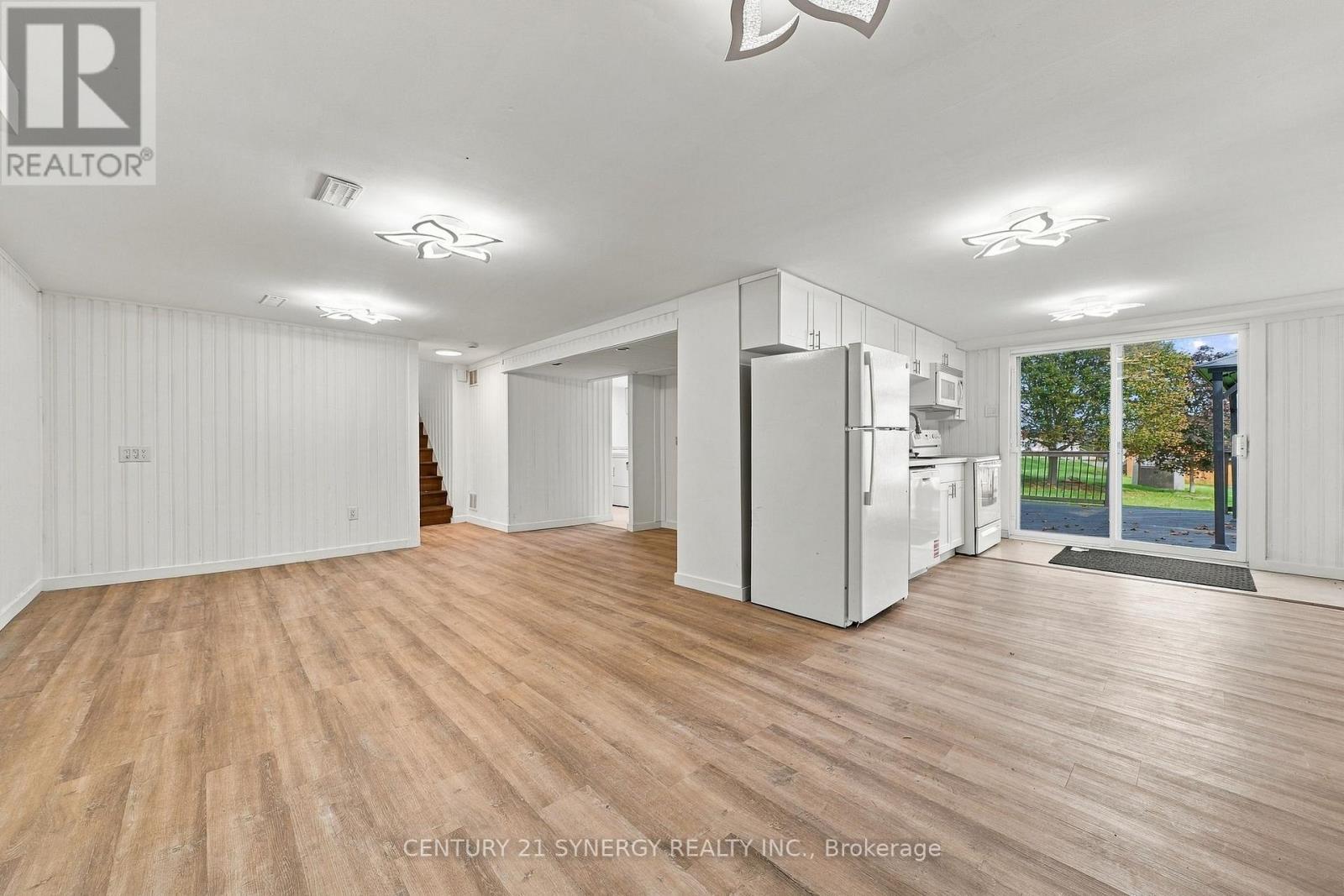 696 Whites Road, Quinte West (Sidney Ward), ON