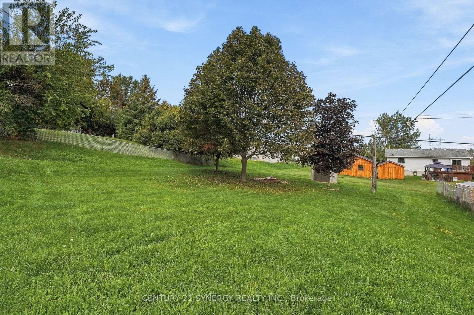 696 Whites Road, Quinte West (Sidney Ward), ON