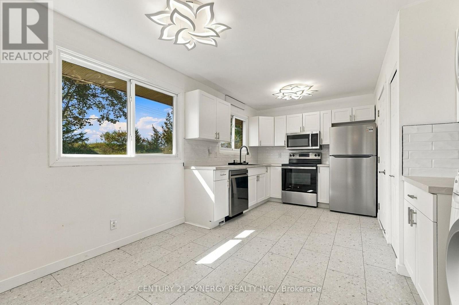 696 Whites Road, Quinte West (Sidney Ward), ON