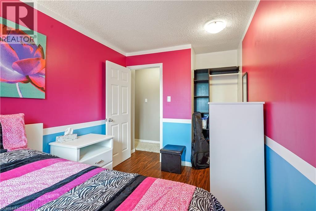 23 Palomino Drive, Brantford, ON