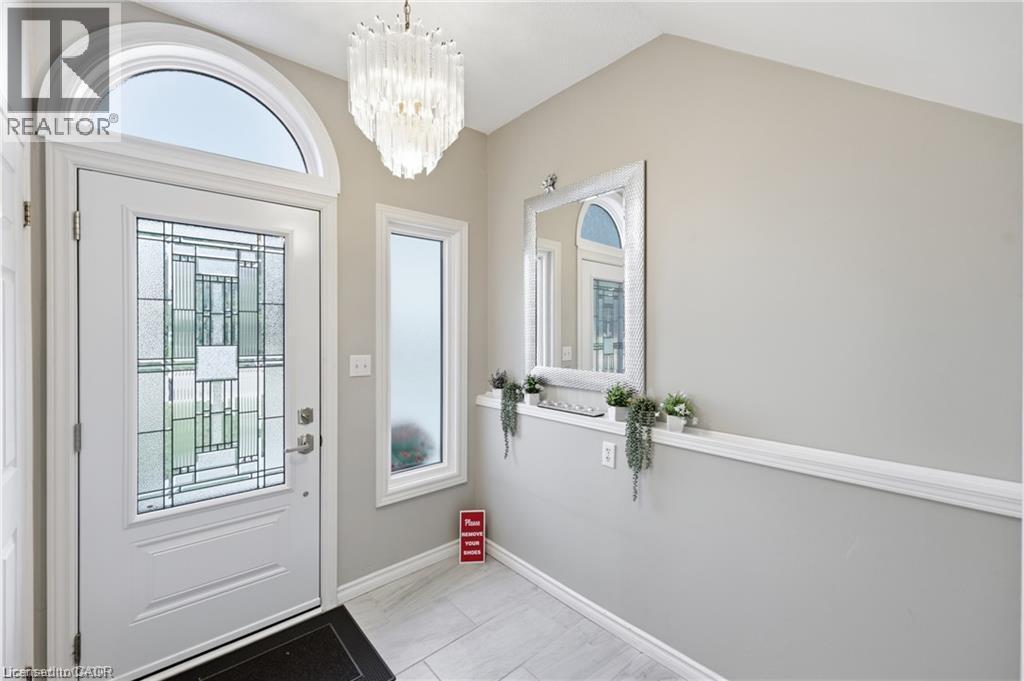 63 Folkestone Avenue, Hamilton, ON