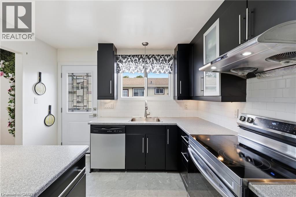 63 Folkestone Avenue, Hamilton, ON