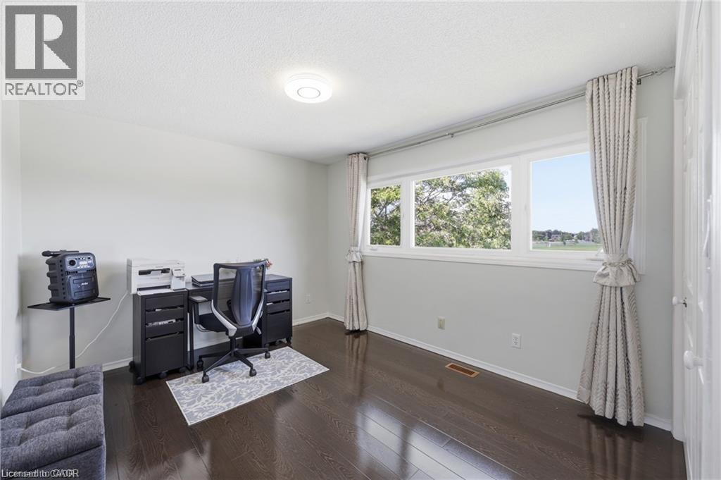 63 Folkestone Avenue, Hamilton, ON