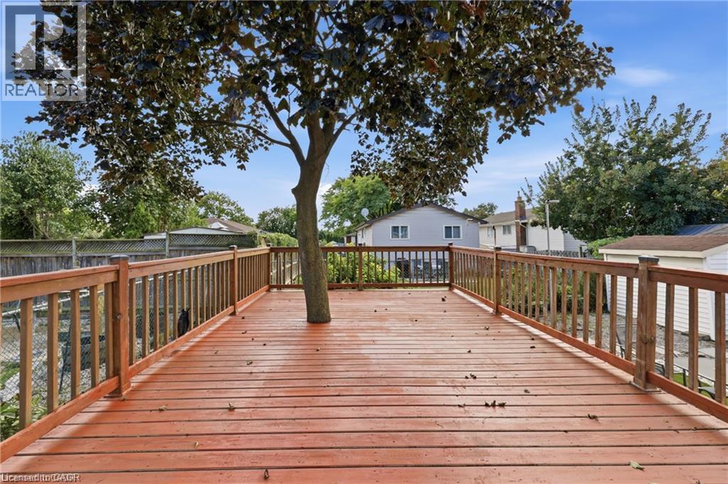 63 Folkestone Avenue, Hamilton, ON