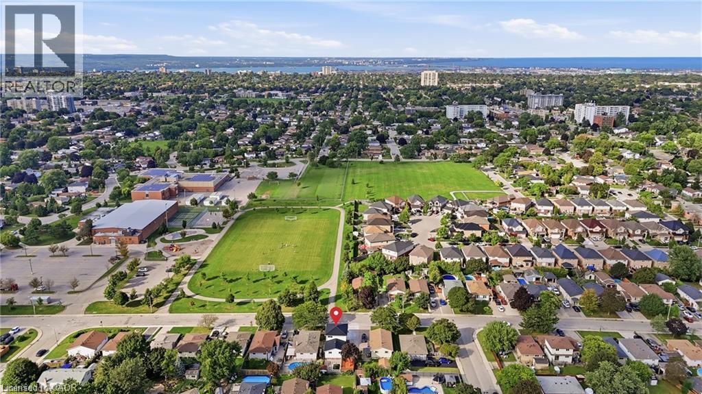 63 Folkestone Avenue, Hamilton, ON