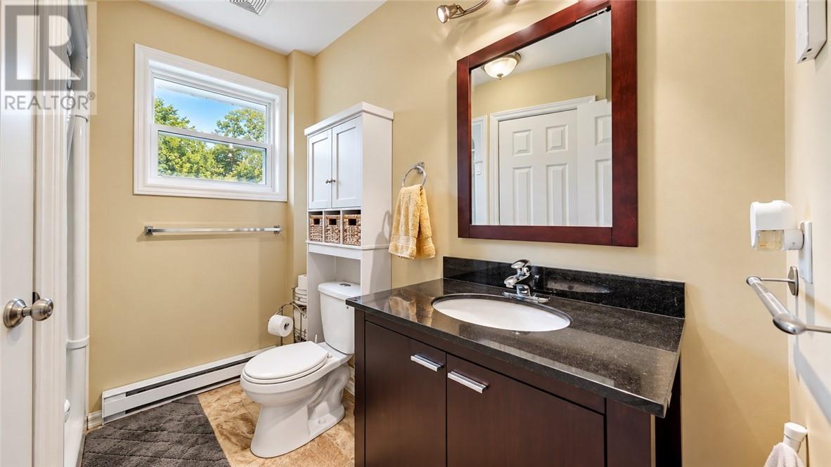 2247 Bay Estates, Nemi, ON