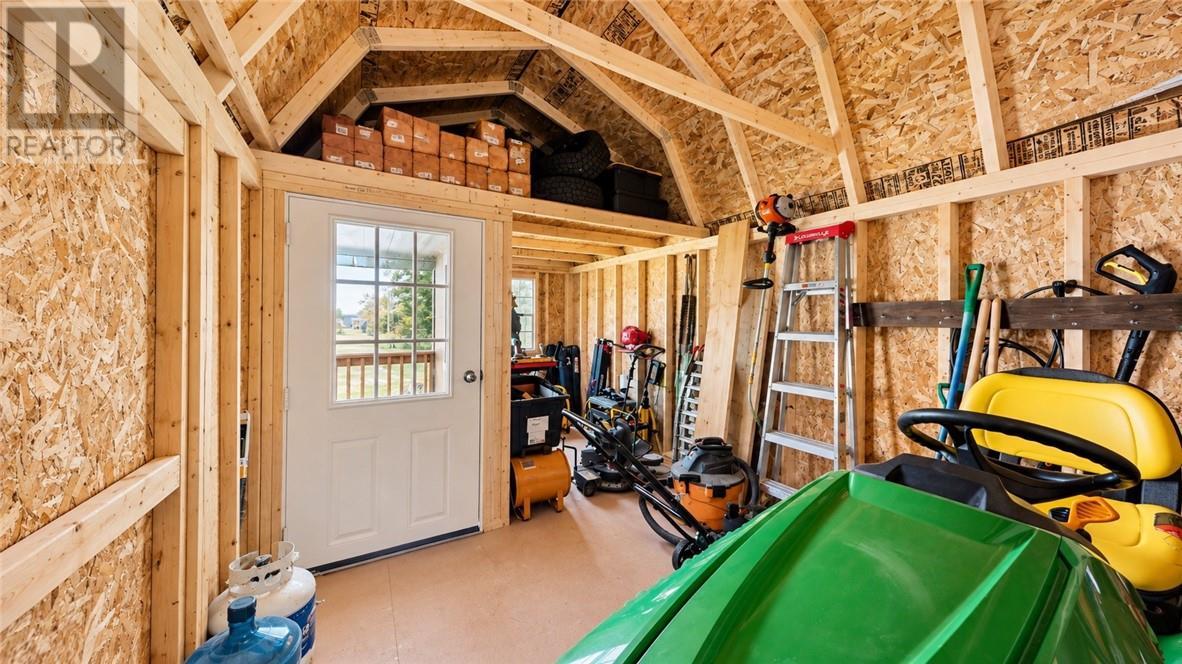 2247 Bay Estates, Nemi, ON