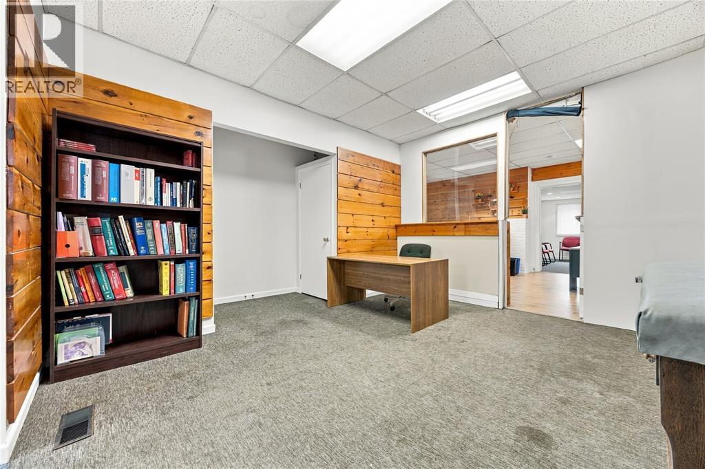 148 Vidal Street North, Sarnia, ON