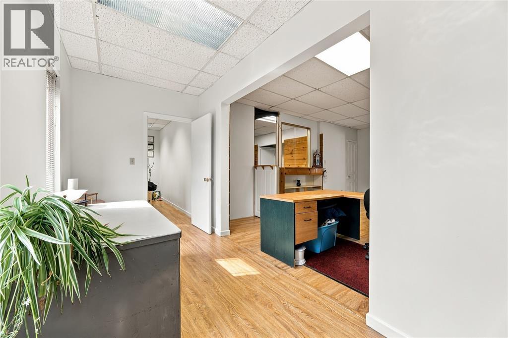 148 Vidal Street North, Sarnia, ON