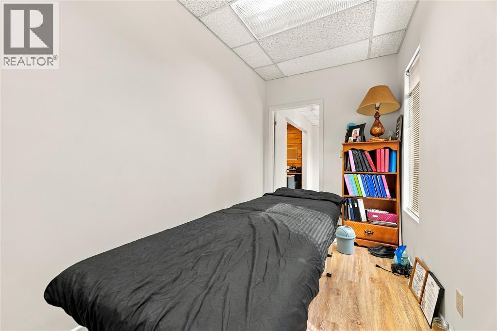 148 Vidal Street North, Sarnia, ON