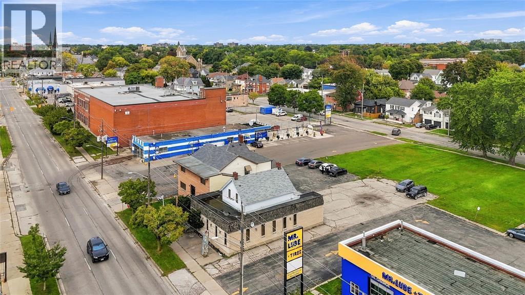148 Vidal Street North, Sarnia, ON