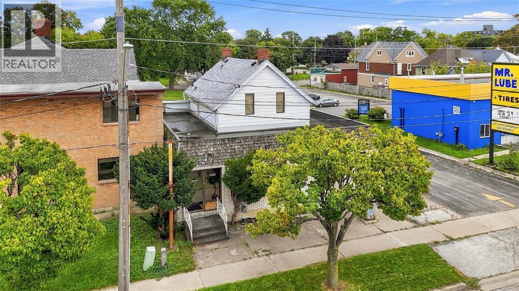 148 Vidal Street North, Sarnia, ON