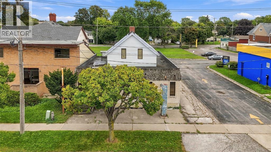 148 Vidal Street North, Sarnia, ON