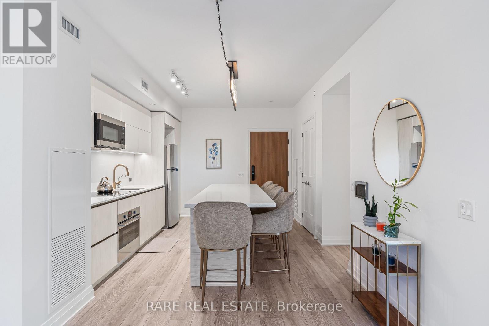 308 - 21 Park Street E, Mississauga, ON