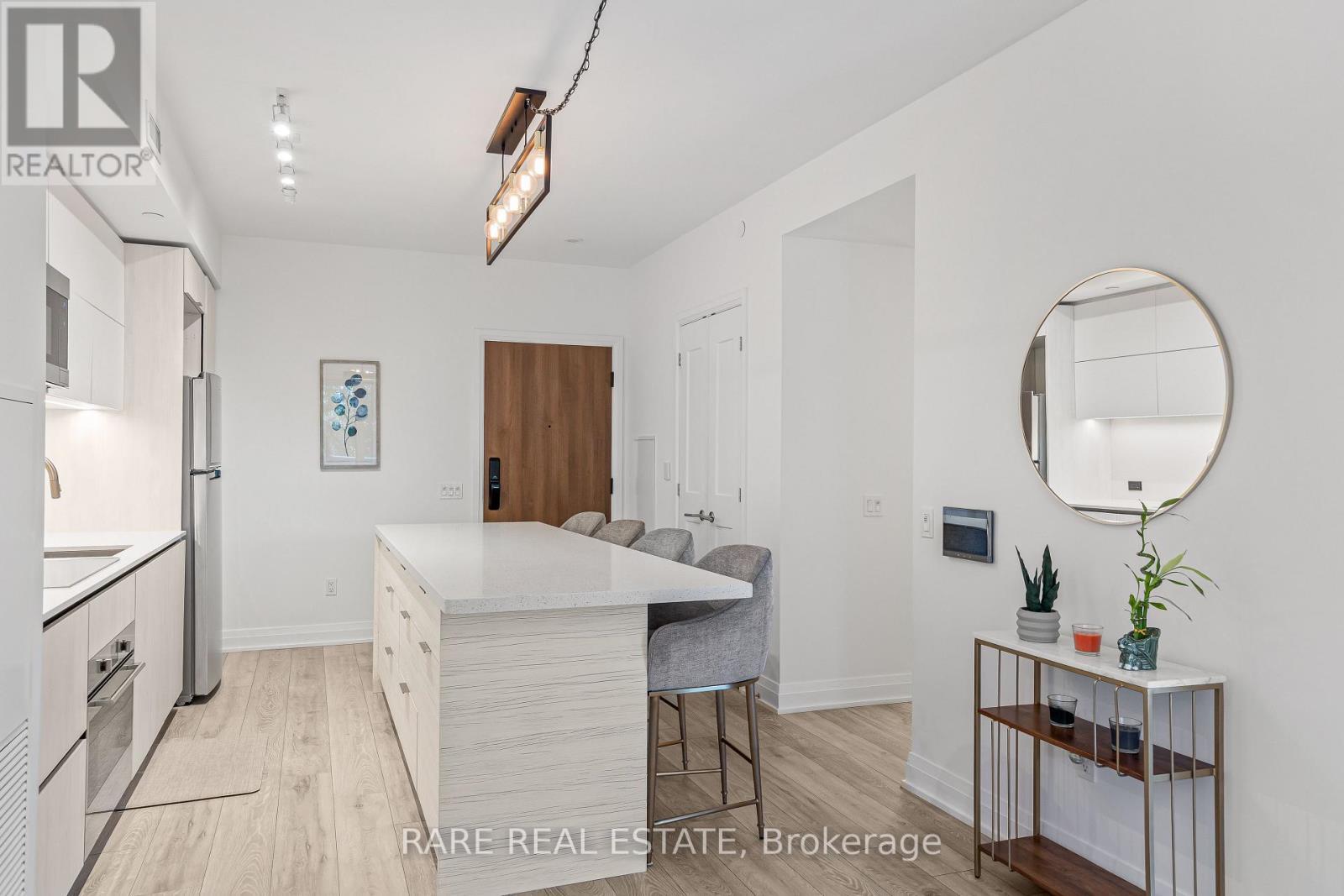 308 - 21 Park Street E, Mississauga, ON