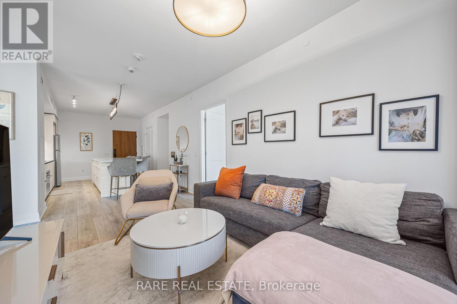 308 - 21 Park Street E, Mississauga, ON